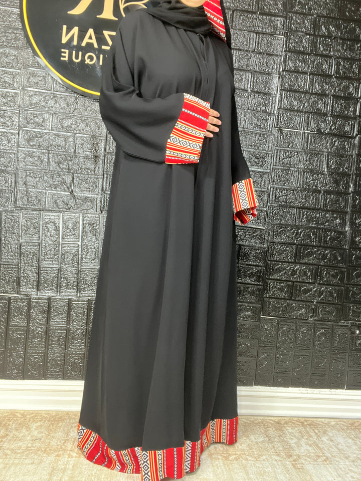 Abaya Leen