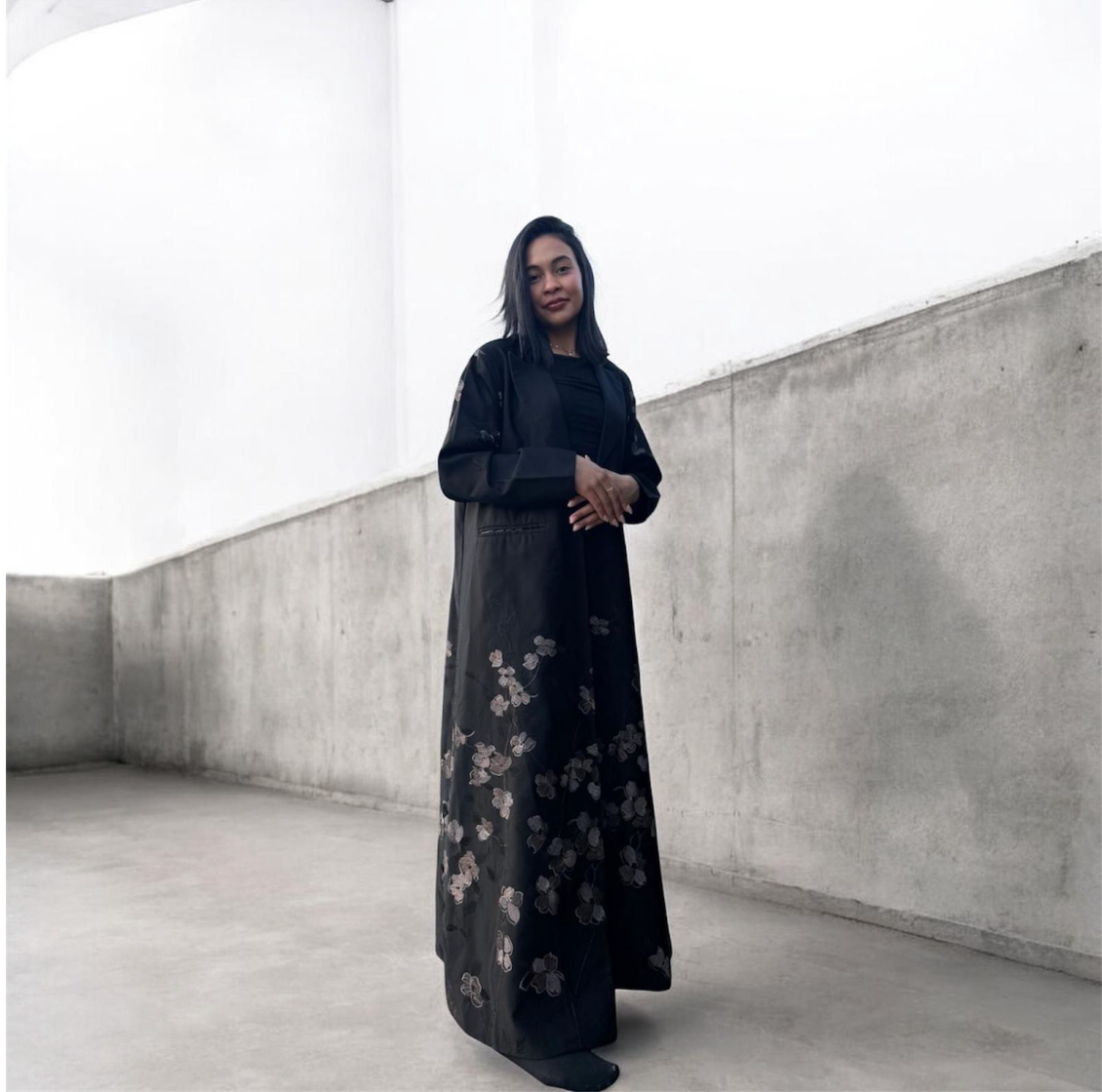 Layan Abaya
