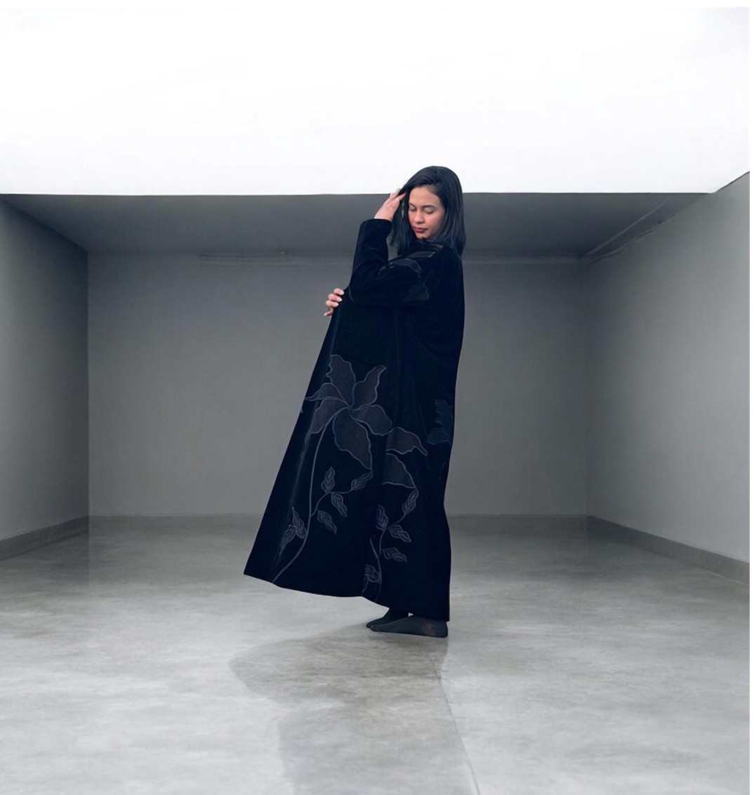 Amara Open Abaya