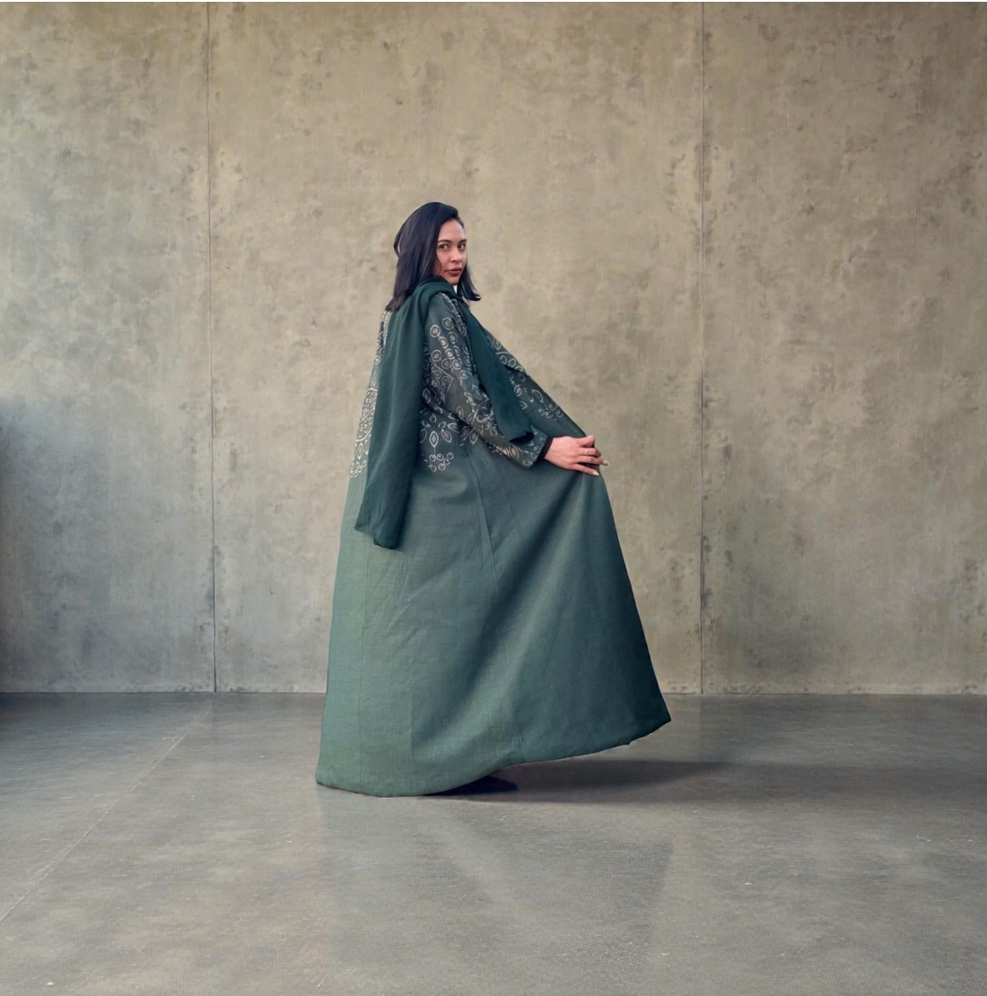The Layla Abaya
